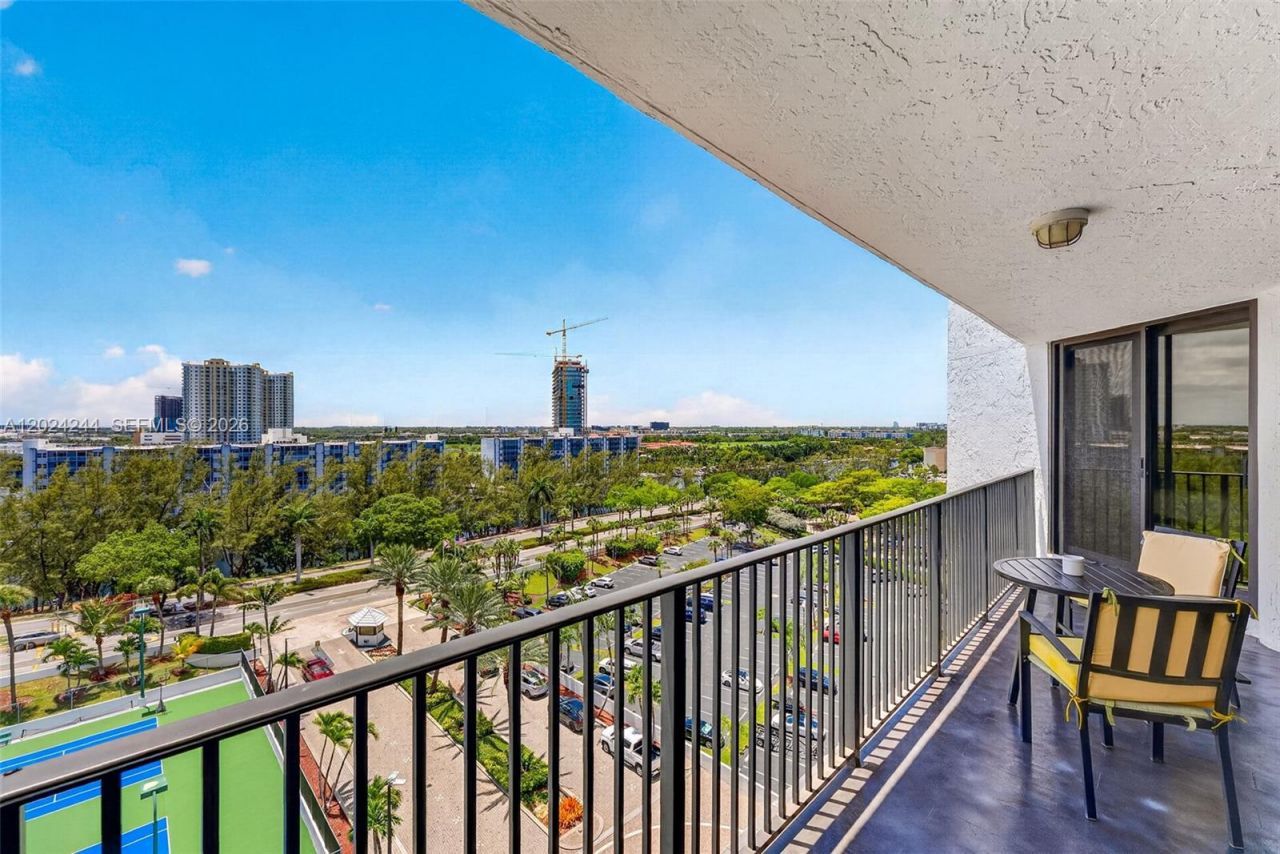 300 Three Islands Blvd , Unit 710, Hallandale Beach, FL 33009 Photo