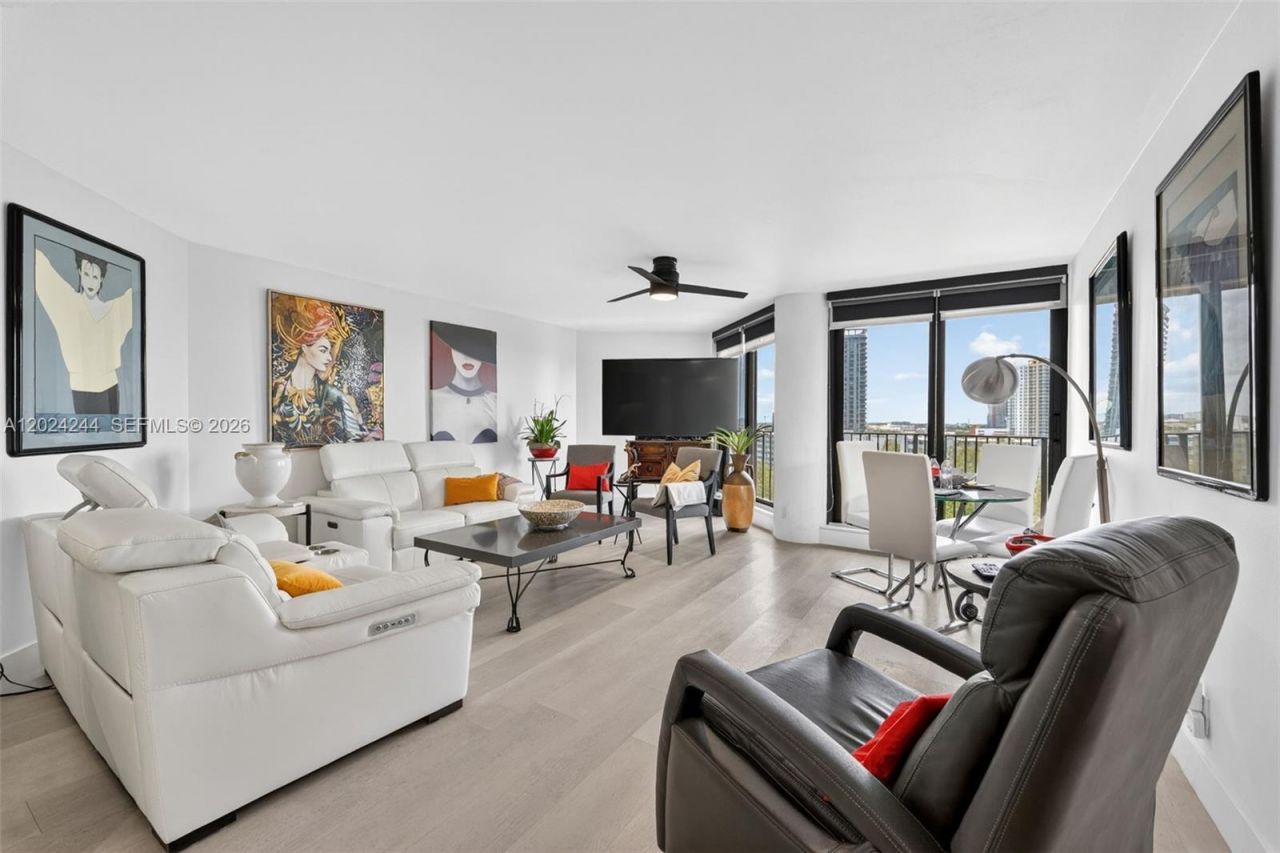 300 Three Islands Blvd , Unit 710, Hallandale Beach, FL 33009 Photo