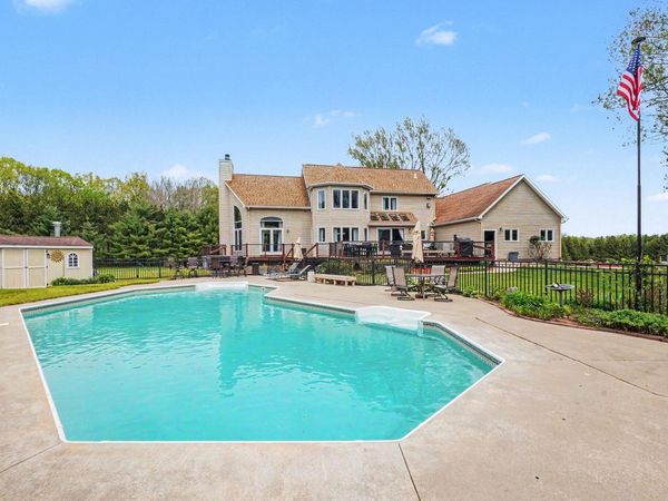17634 Meceola Road, Hersey, MI 49639