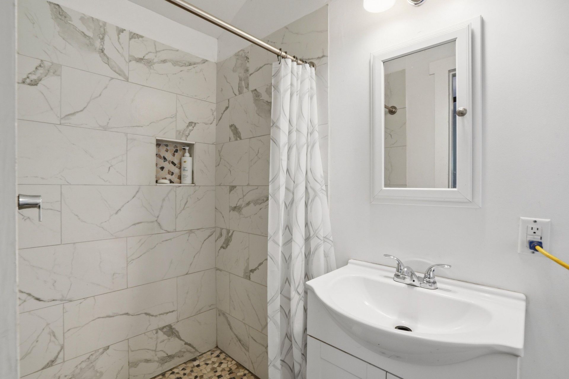155 Sweatman Road Photo 19