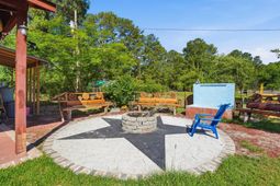 155 Sweatman Road photo 4