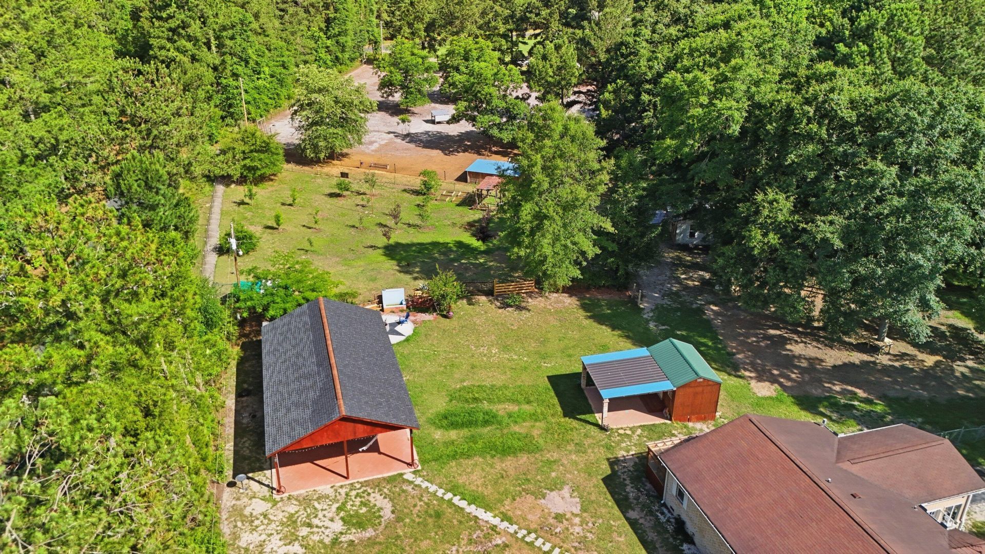 155 Sweatman Road Photo 31