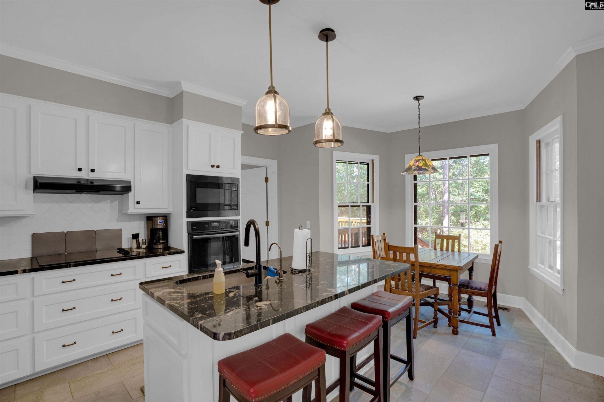 827 E Springs Road Photo 18