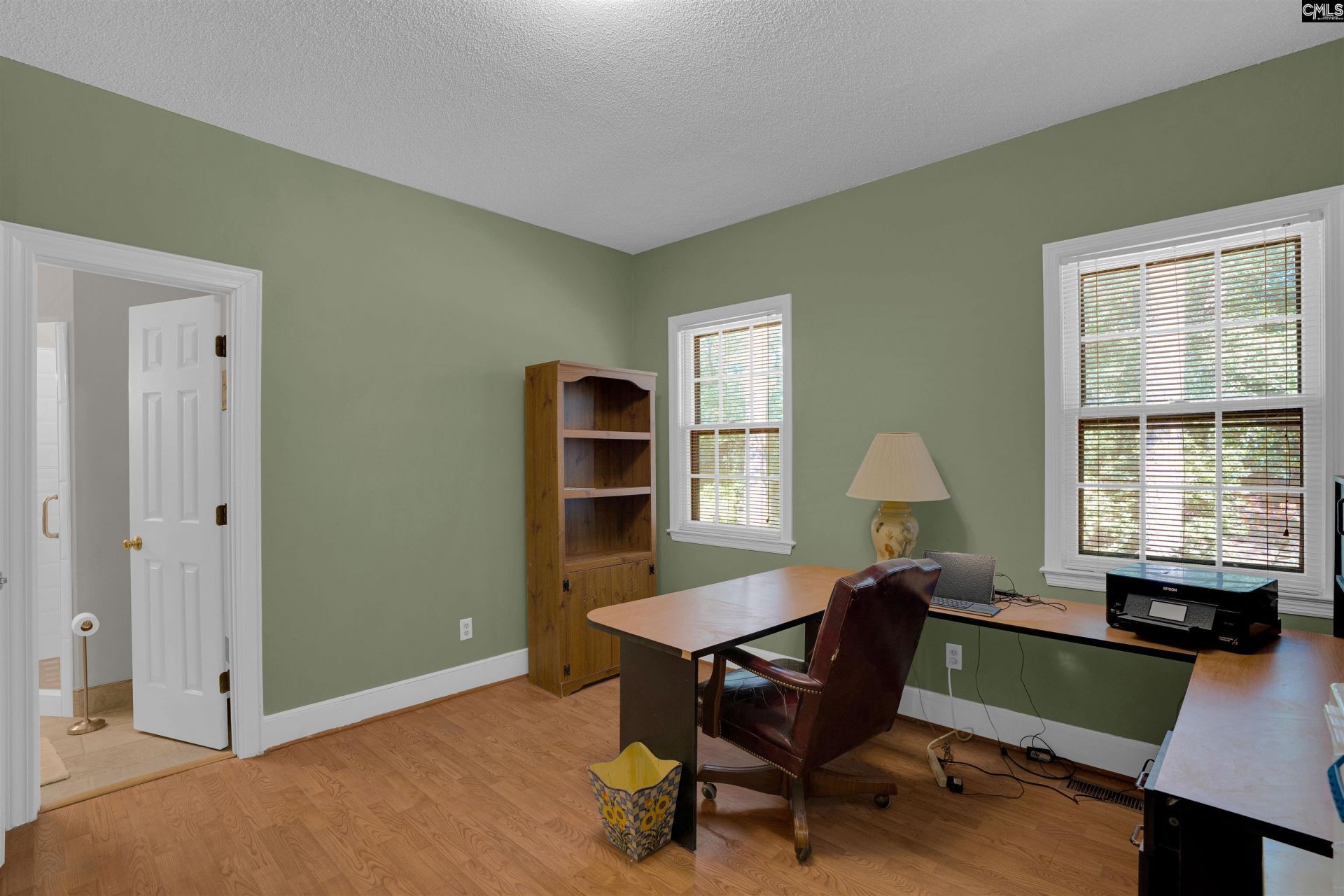 827 E Springs Road Photo 24