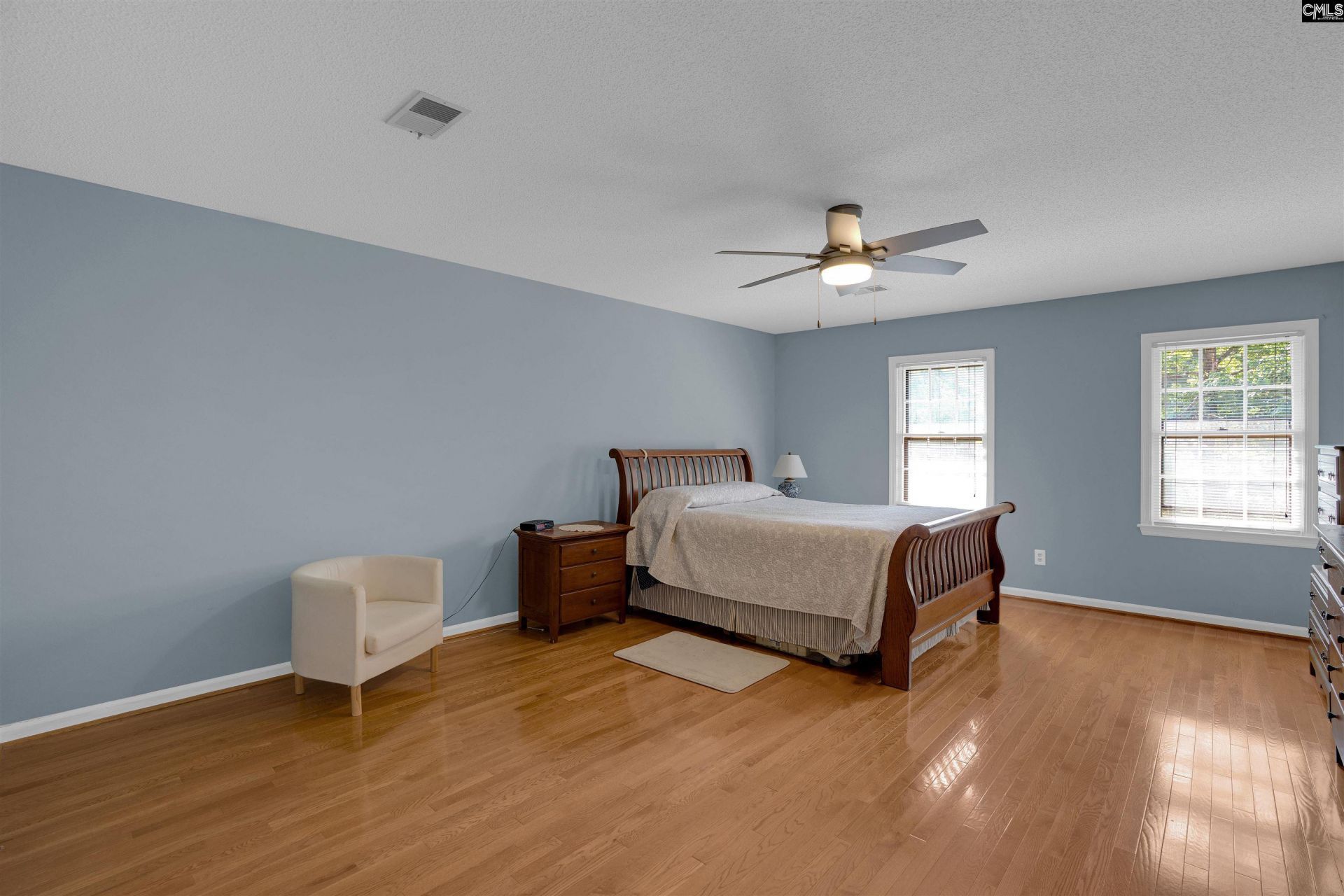 827 E Springs Road Photo 29
