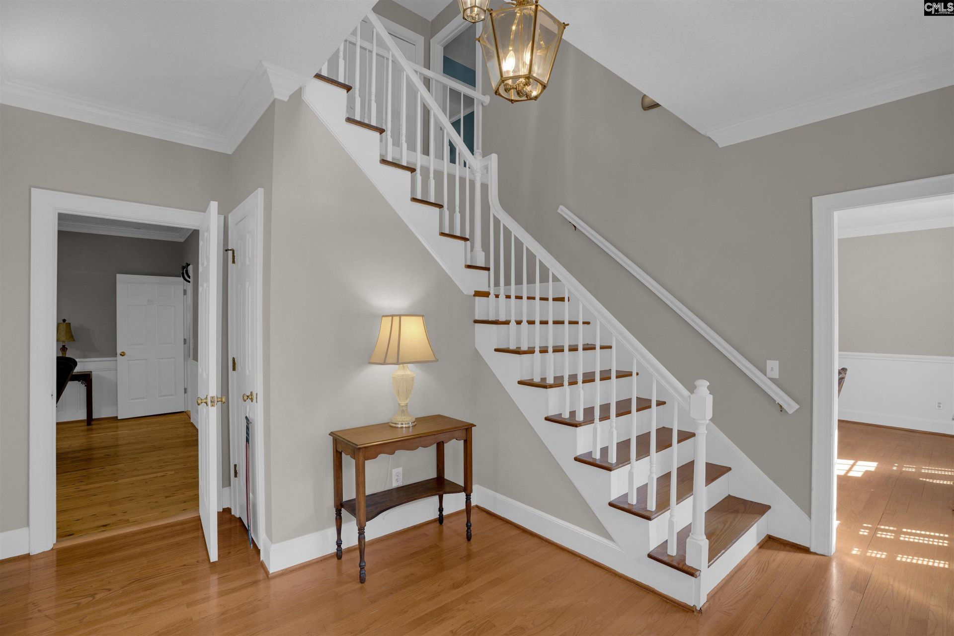 827 E Springs Road Photo 6