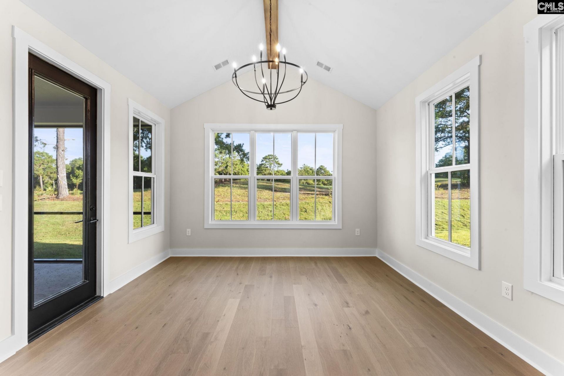 2033 Fairway View Photo 21