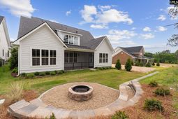2033 Fairway View photo 4