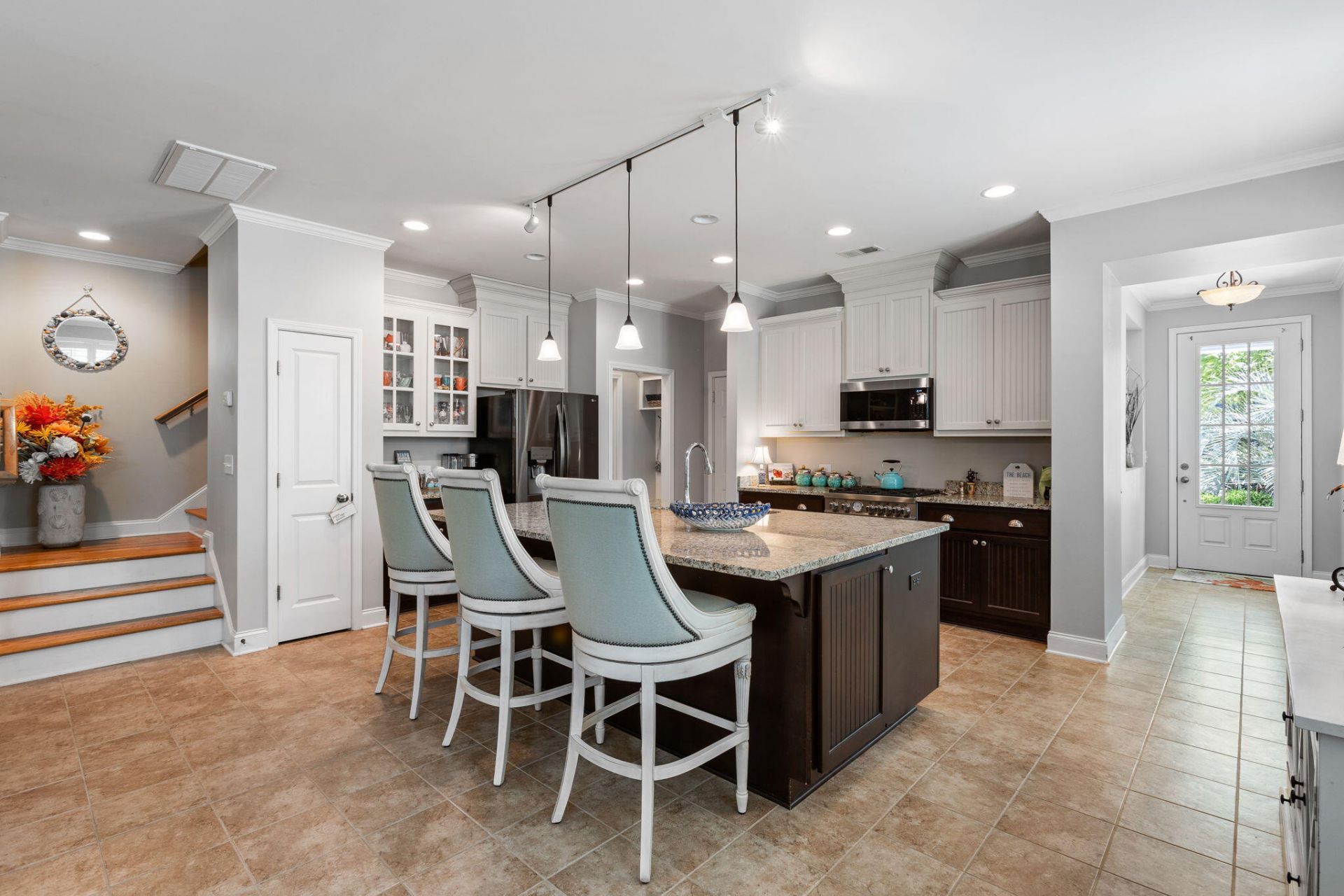 2049 Kings Gate Lane Photo 6