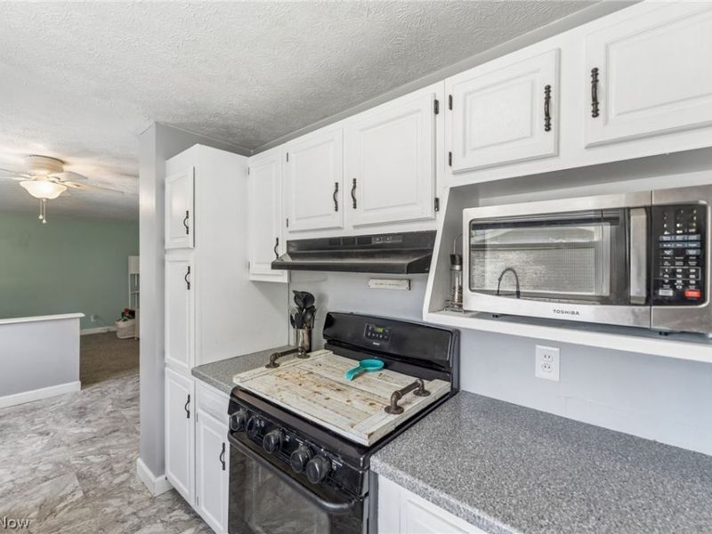 2369 Frederick Drive, Cuyahoga Falls, OH 44221 Photo 10