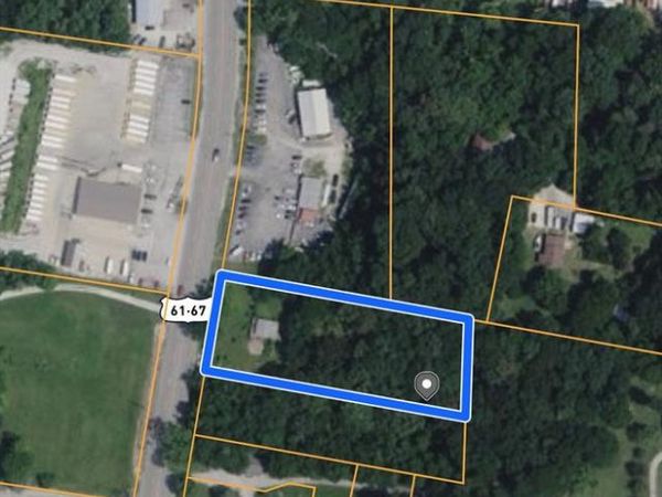 6442 Us Highway 61 67 , Imperial, MO 63052