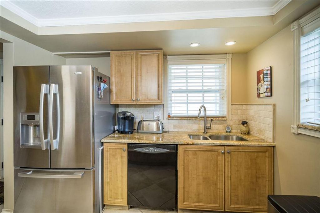 338 Waterside Drive, Hypoluxo, FL 33462 Photo