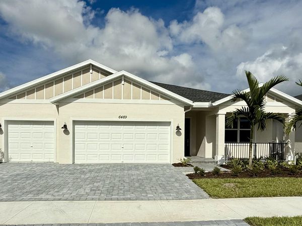 6489 NW Cloverdale Avenue, Port St. Lucie, FL 34987