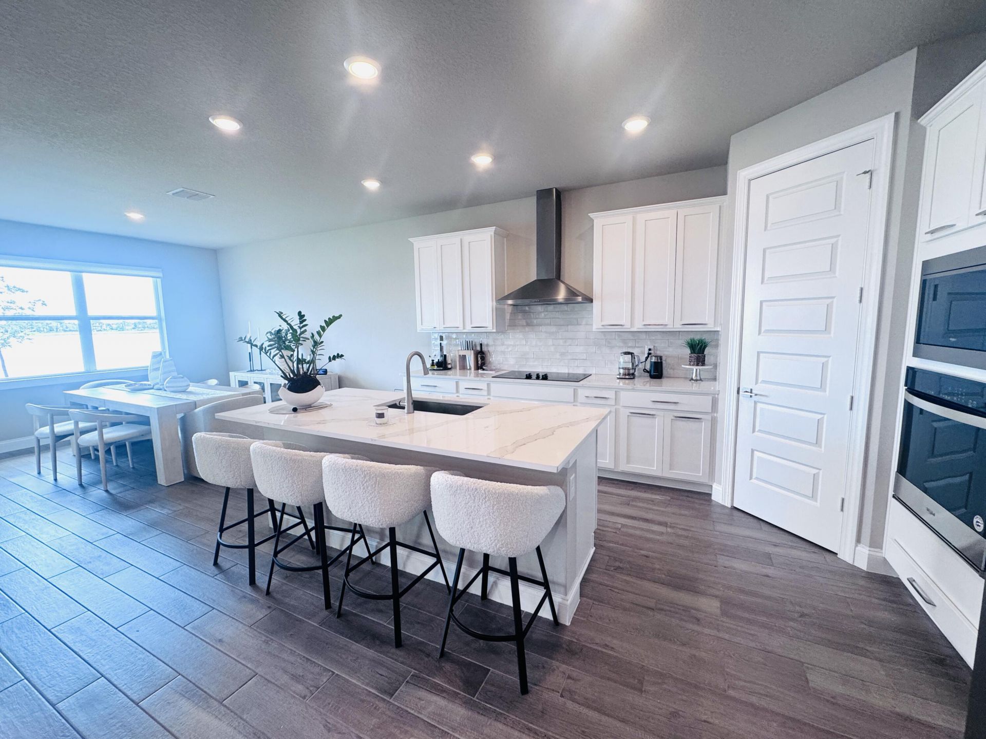 6489 NW Cloverdale Avenue, Port Saint Lucie, FL 34987 Photo