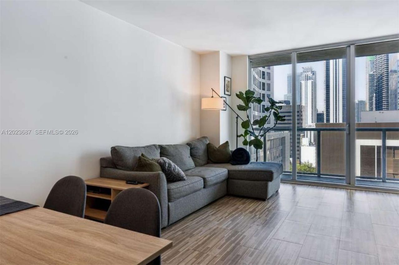 55 SE 6th St, Unit 1506, Miami, FL 33131 Photo