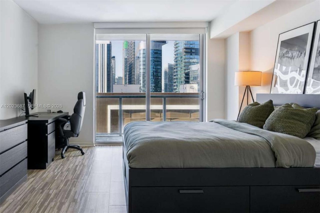 55 SE 6th St, Unit 1506, Miami, FL 33131 Photo