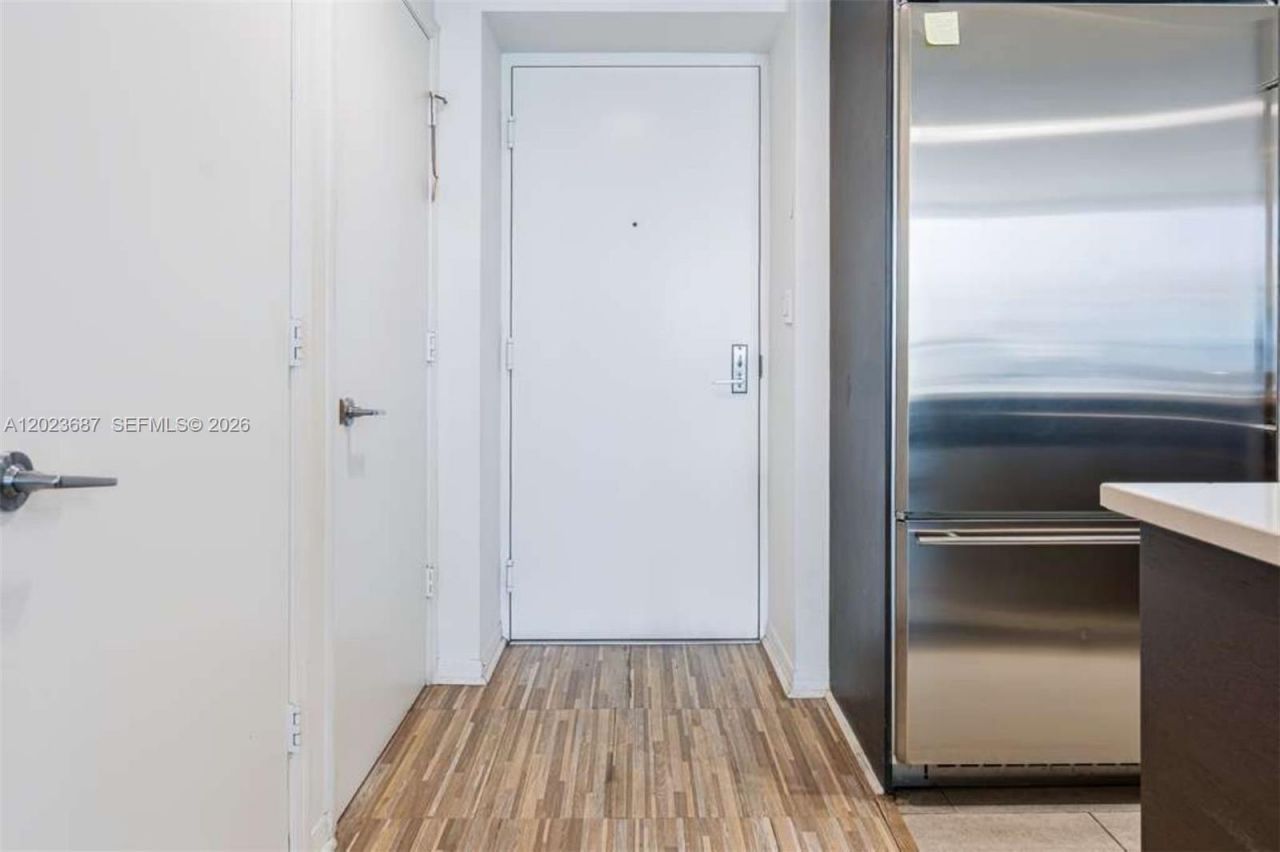 55 SE 6th St, Unit 1506, Miami, FL 33131 Photo
