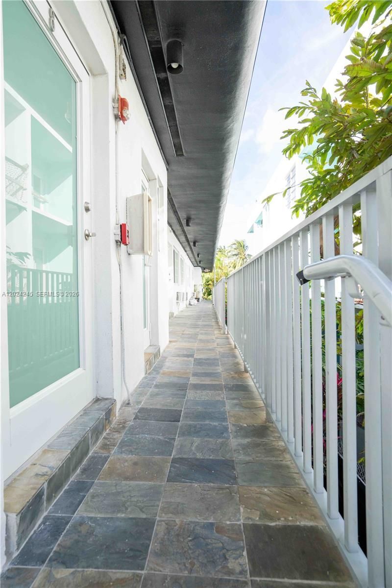 1120 Euclid Ave, Unit 6, Miami Beach, FL 33139 Photo