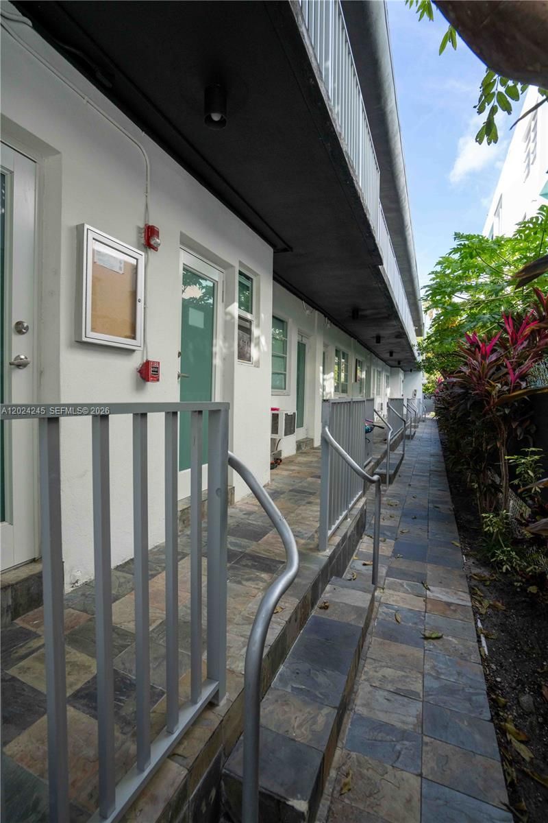 1120 Euclid Ave, Unit 6, Miami Beach, FL 33139 Photo