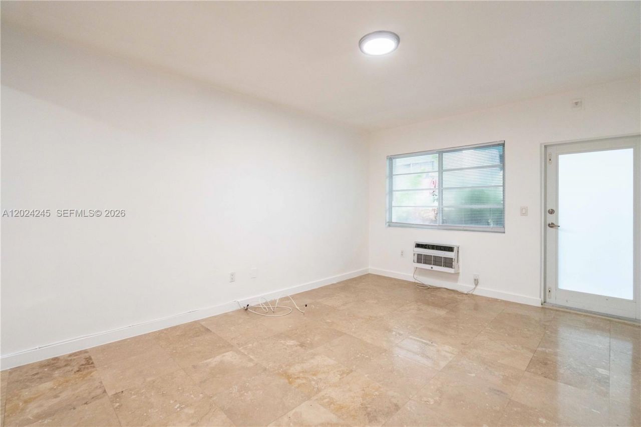 1120 Euclid Ave, Unit 6, Miami Beach, FL 33139 Photo