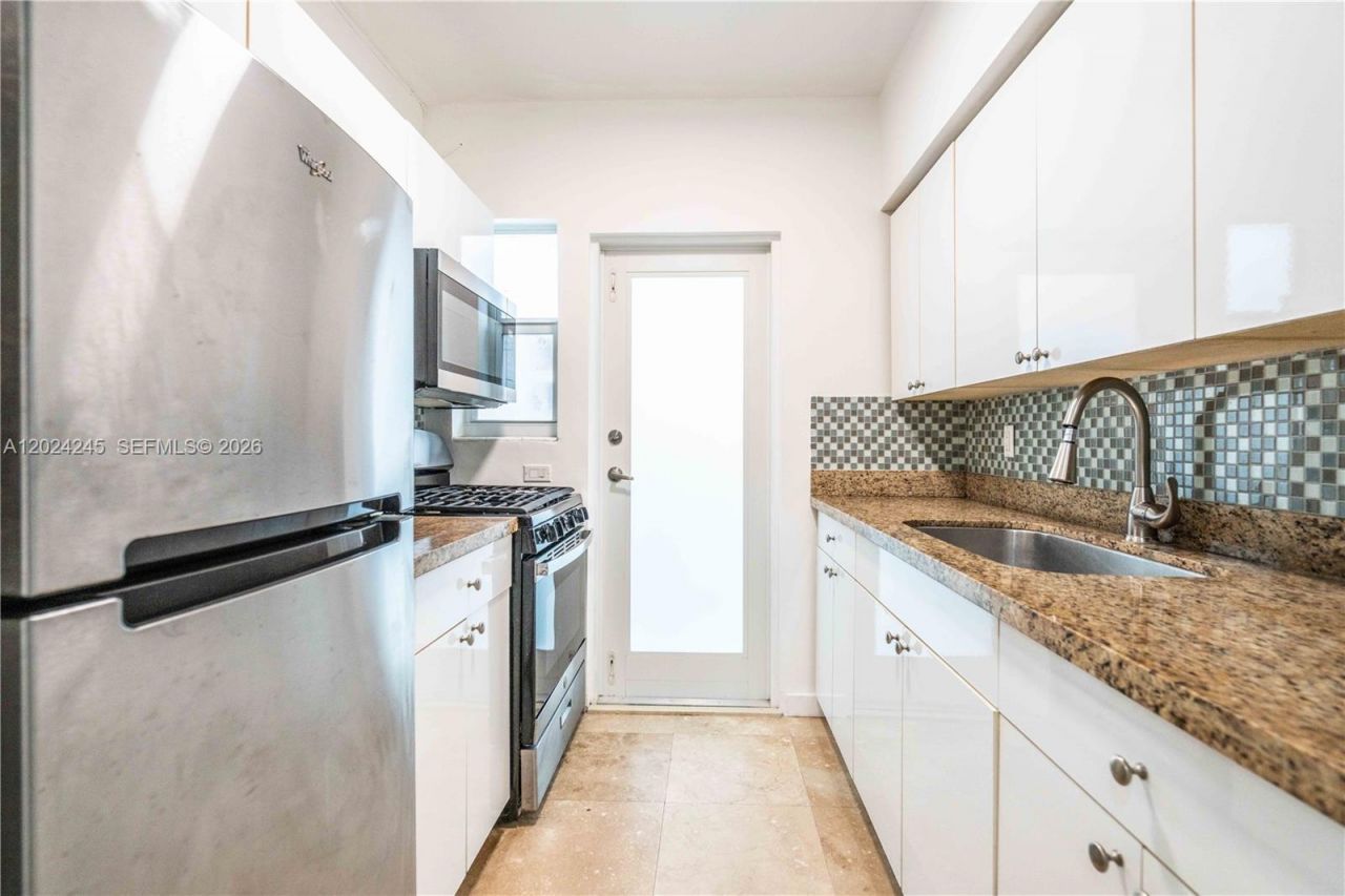 1120 Euclid Ave, Unit 6, Miami Beach, FL 33139 Photo
