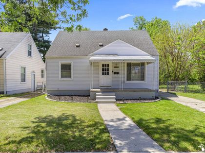 15507 Woodbine Street Redford, MI 48219
