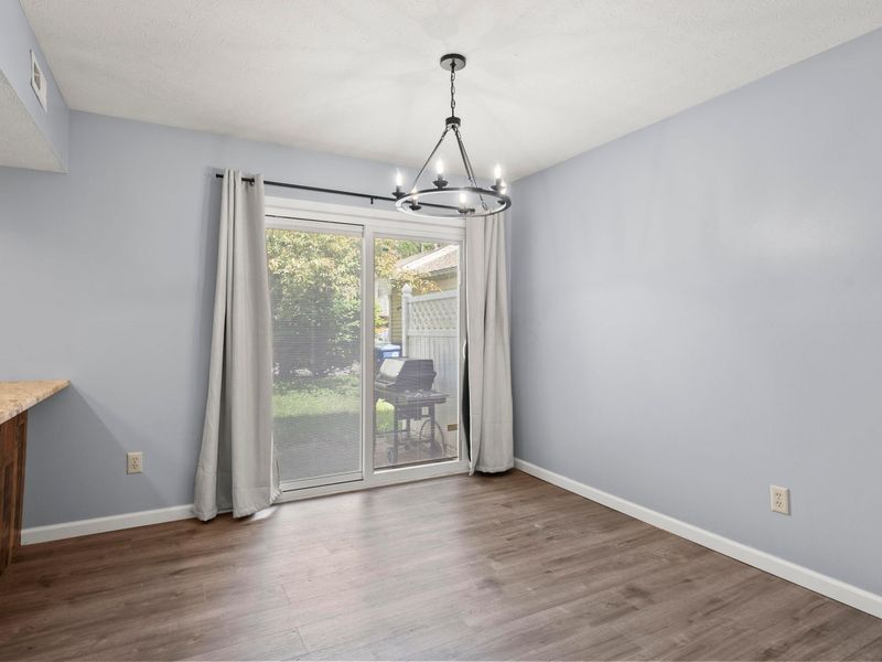 4919 Dublin Falls, Unit C, Columbus, OH 43221 Photo 16