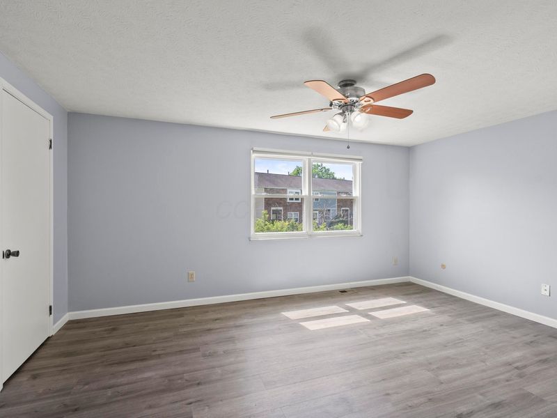 4919 Dublin Falls, Unit C, Columbus, OH 43221 Photo 27