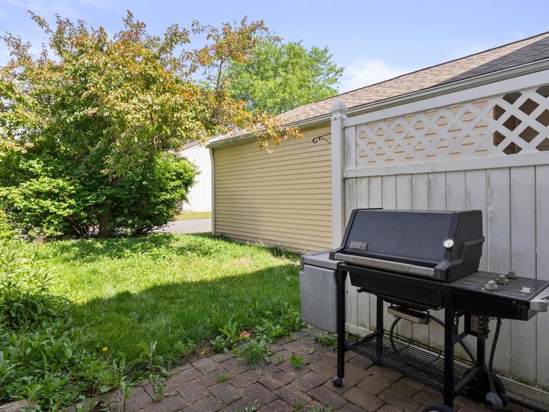 4919 Dublin Falls, Unit C, Columbus, OH 43221 Photo 35