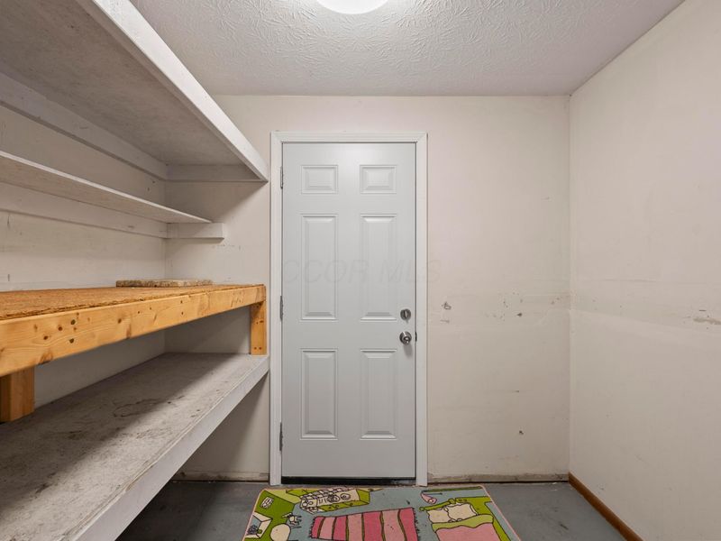 4919 Dublin Falls, Unit C, Columbus, OH 43221 Photo 40