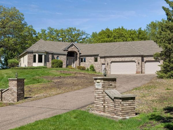 9280 53rd Street N, Lake Elmo, MN 55042