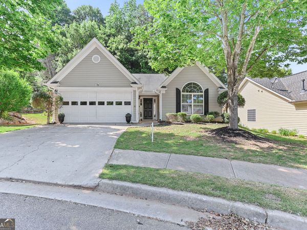 11 Winter Lane, Newnan, GA 30265