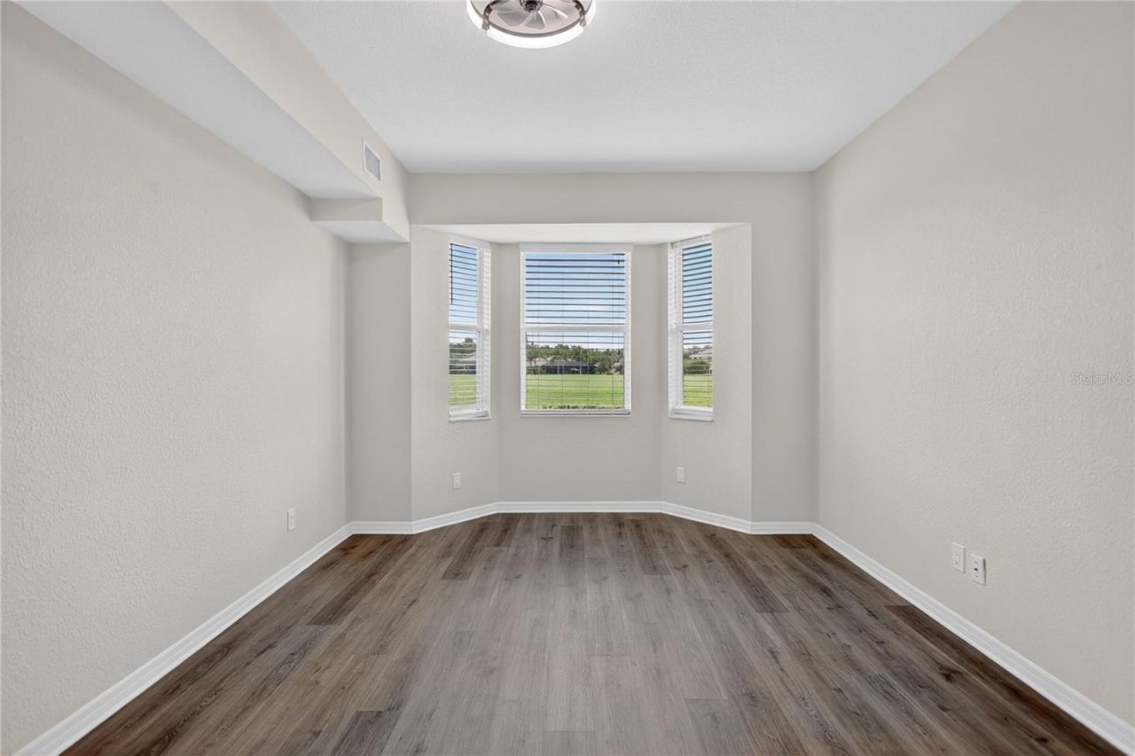 915 Fairwaycove Lane, Unit 101, Bradenton, FL 34212 Photo