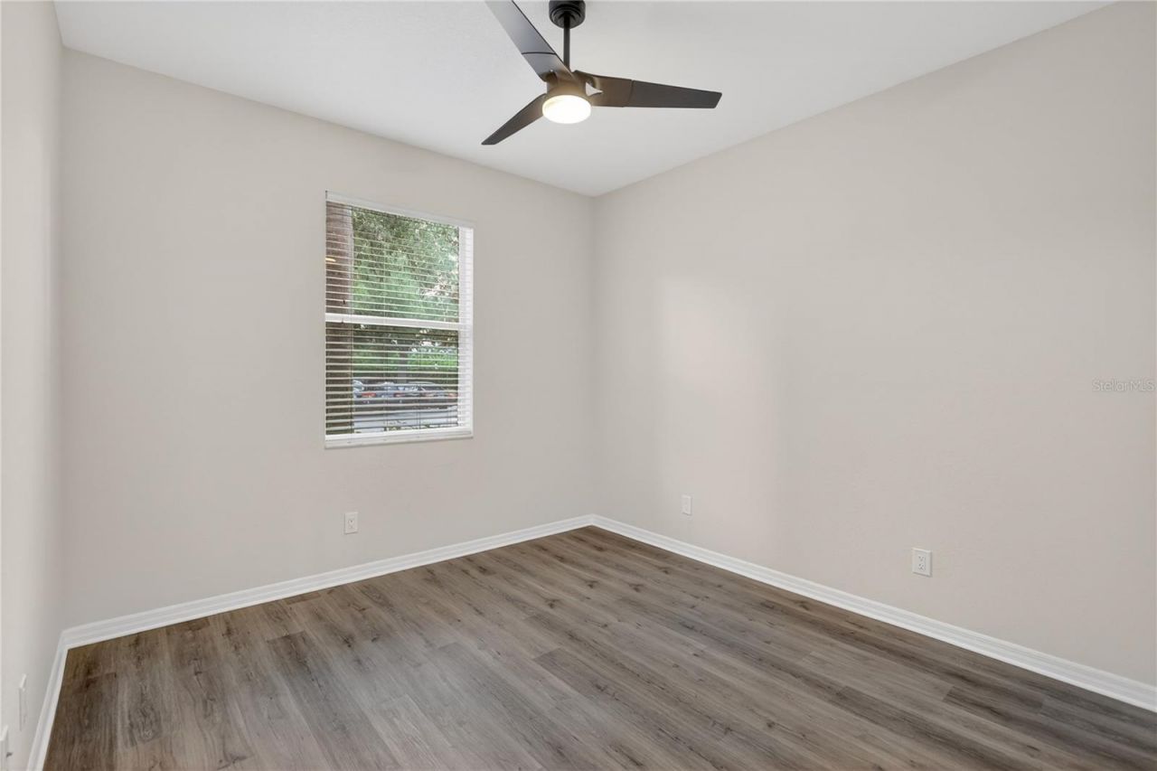 915 Fairwaycove Lane, Unit 101, Bradenton, FL 34212 Photo