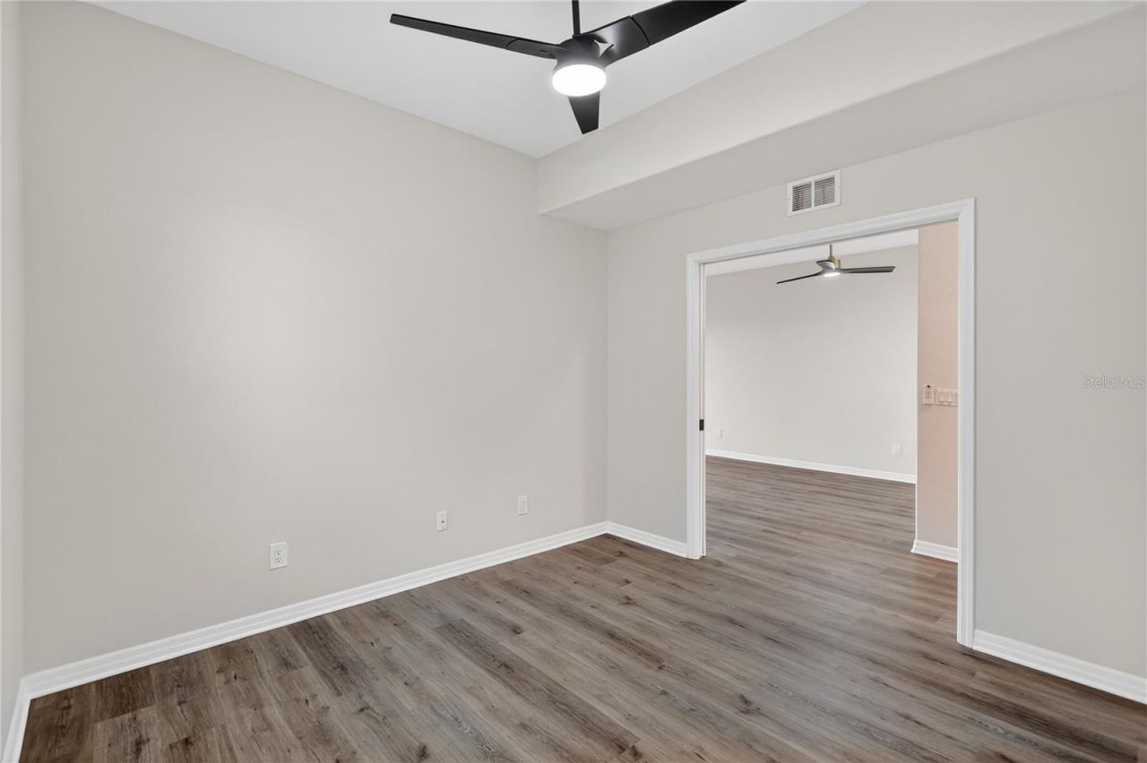 915 Fairwaycove Lane, Unit 101, Bradenton, FL 34212 Photo