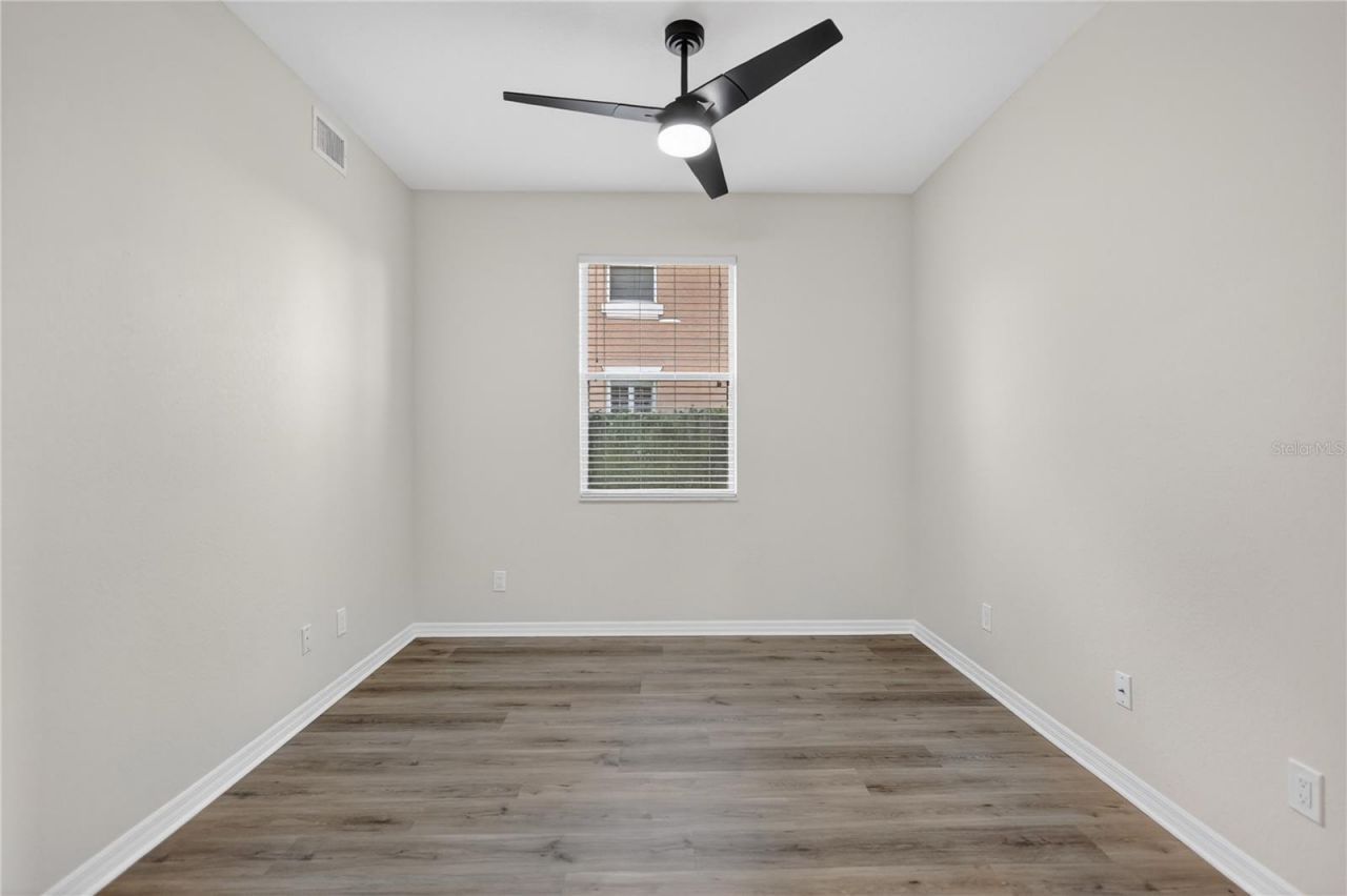 915 Fairwaycove Lane, Unit 101, Bradenton, FL 34212 Photo