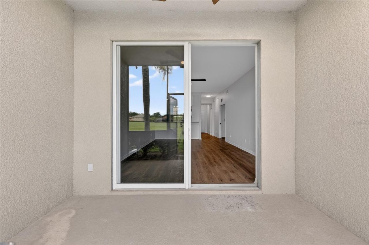 915 Fairwaycove Lane, Unit 101, Bradenton, FL 34212 Photo