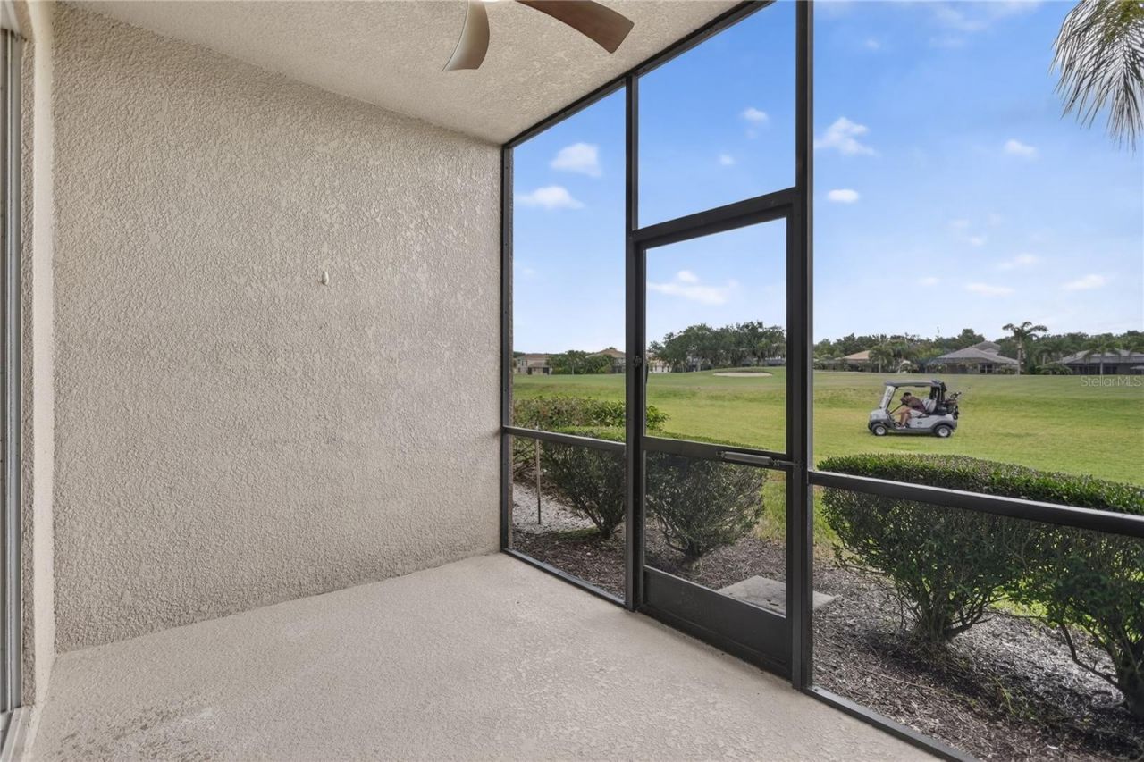 915 Fairwaycove Lane, Unit 101, Bradenton, FL 34212 Photo
