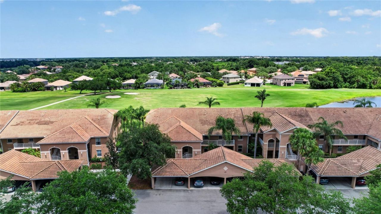 915 Fairwaycove Lane, Unit 101, Bradenton, FL 34212 Photo