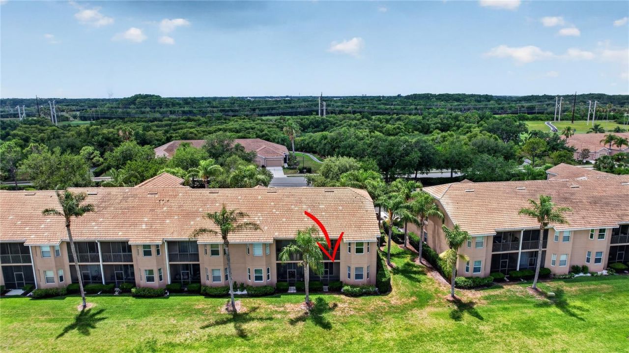 915 Fairwaycove Lane, Unit 101, Bradenton, FL 34212 Photo