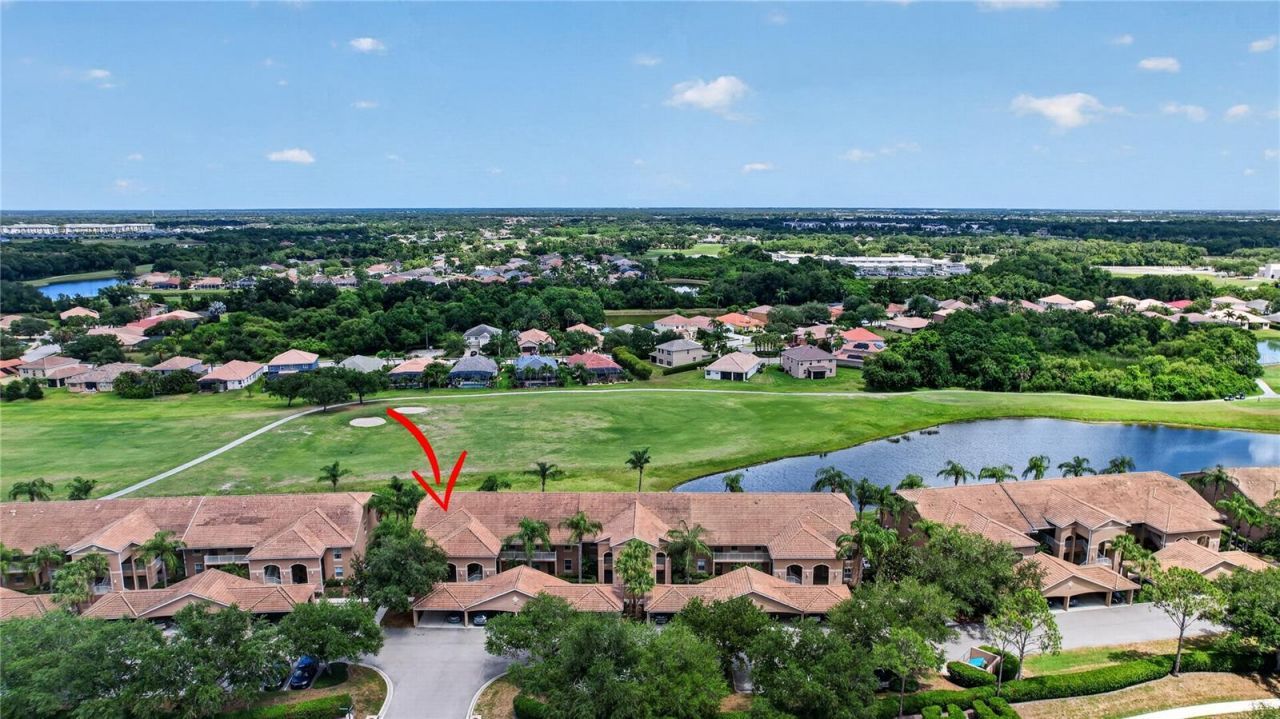 915 Fairwaycove Lane, Unit 101, Bradenton, FL 34212 Photo