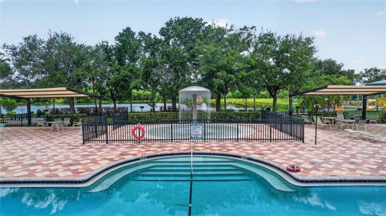 915 Fairwaycove Lane, Unit 101, Bradenton, FL 34212 Photo