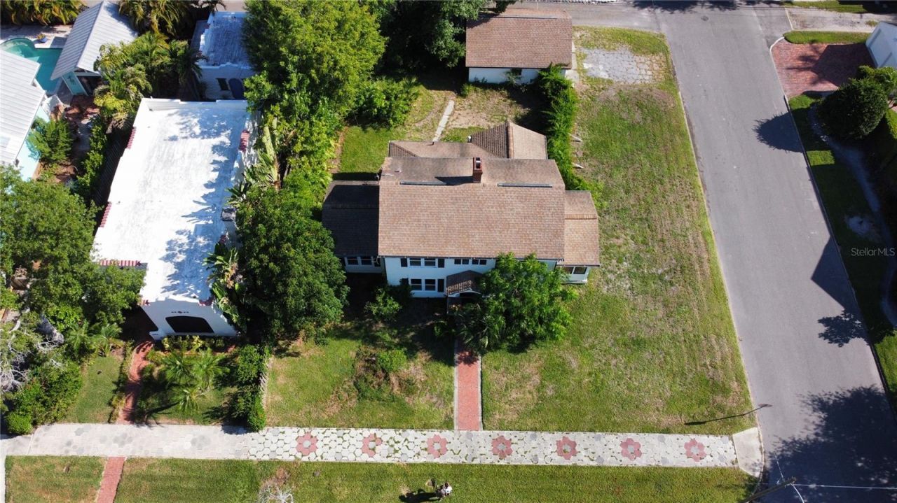 255 19th Avenue Ne, Saint Petersburg, FL 33704 Photo