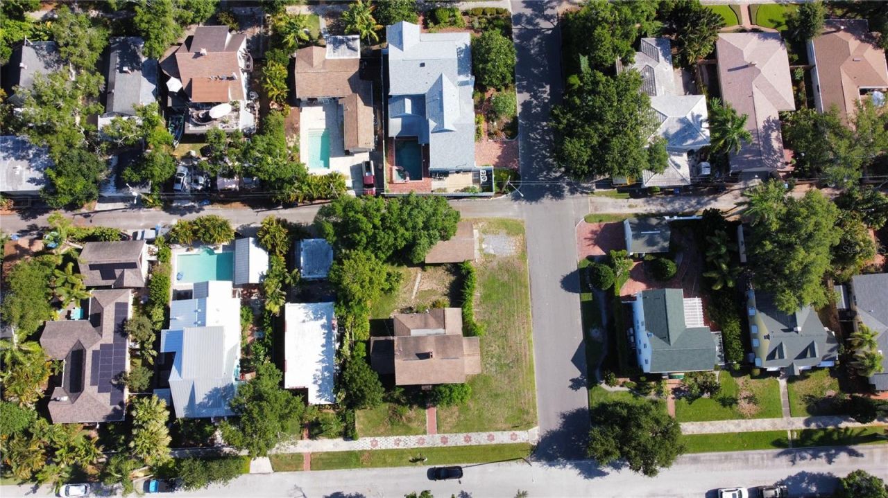 255 19th Avenue Ne, Saint Petersburg, FL 33704 Photo