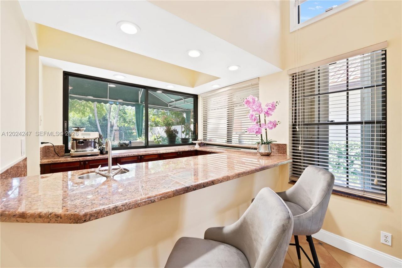 21718 Club Villa Ter, Boca Raton, FL 33433 Photo