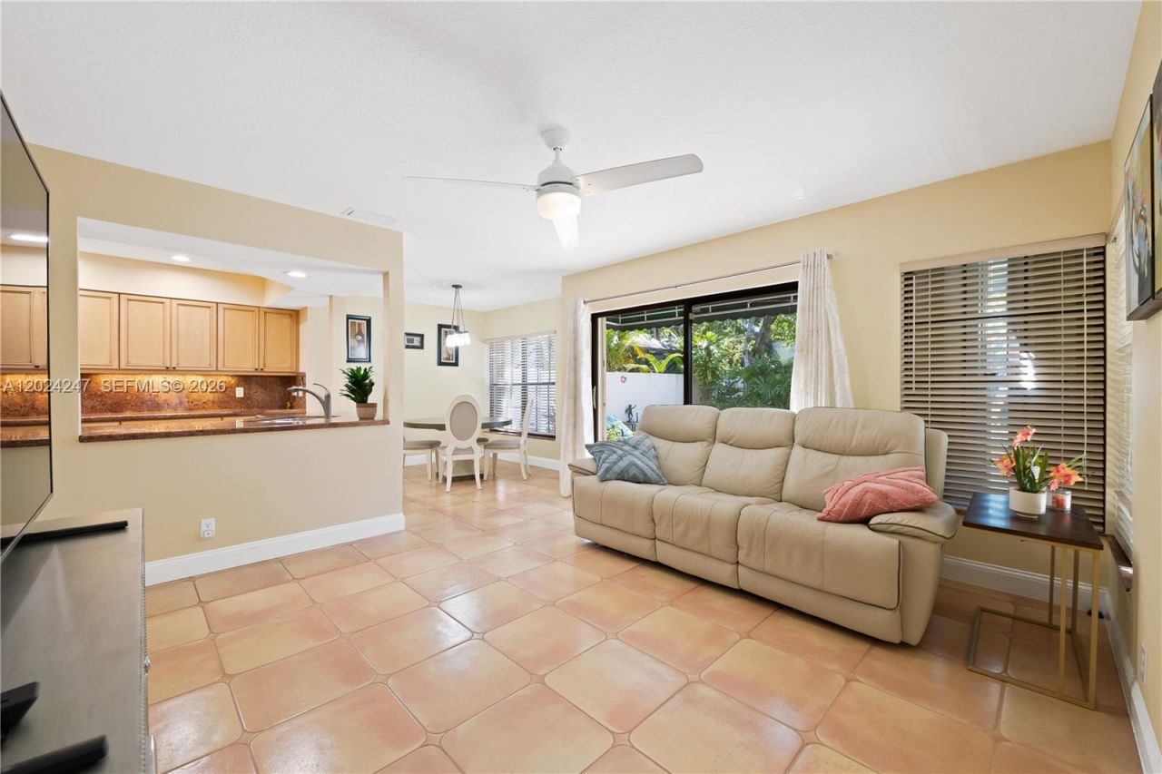 21718 Club Villa Ter, Boca Raton, FL 33433 Photo