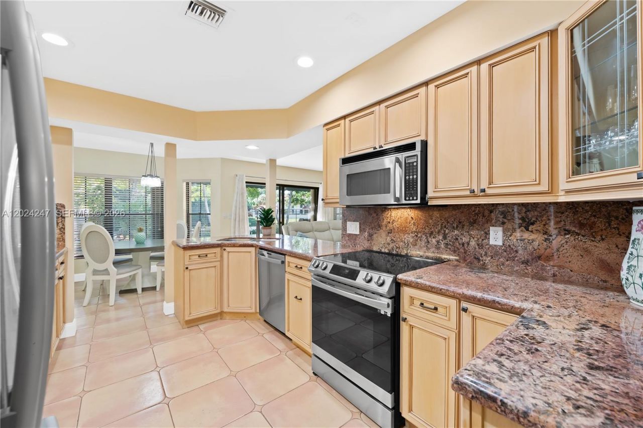 21718 Club Villa Ter, Boca Raton, FL 33433 Photo