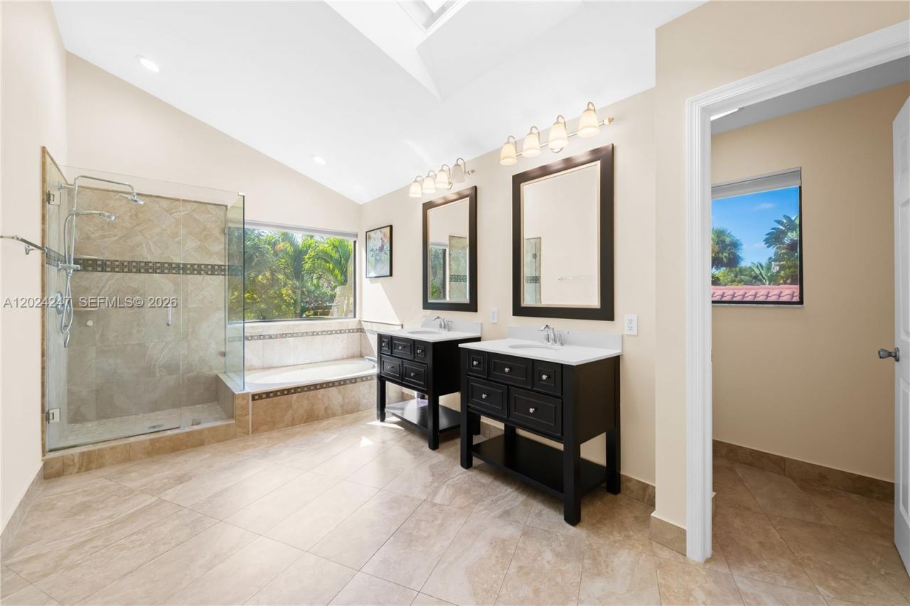 21718 Club Villa Ter, Boca Raton, FL 33433 Photo
