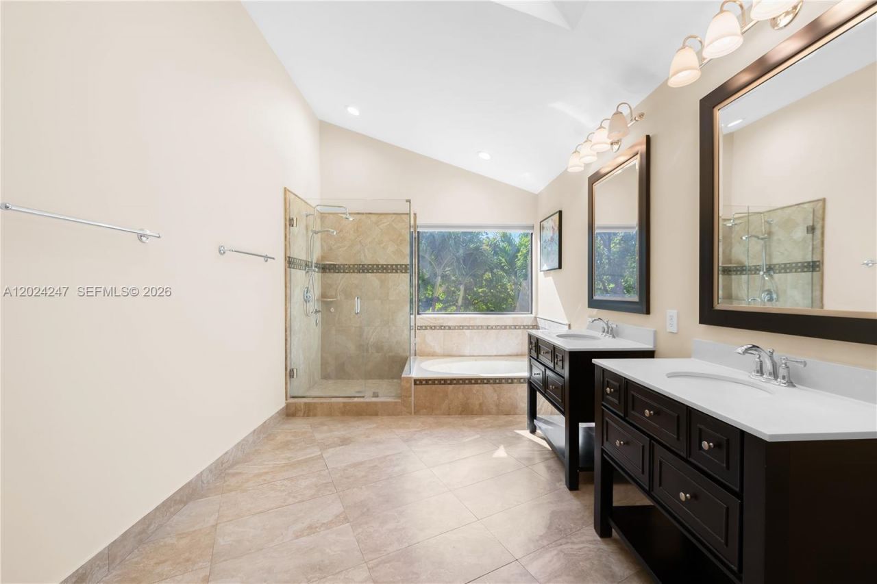 21718 Club Villa Ter, Boca Raton, FL 33433 Photo