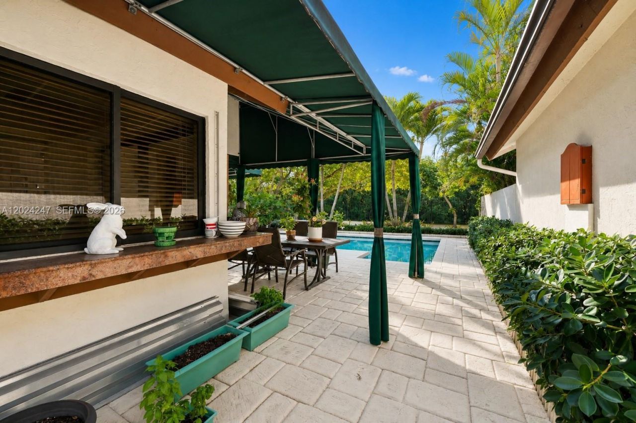 21718 Club Villa Ter, Boca Raton, FL 33433 Photo